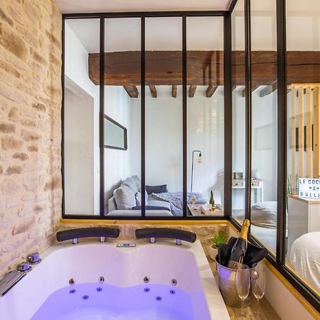 Cocon à Bulles Chic vue Cathédrale avec Spa-jacuzzi Chartres Esterno foto